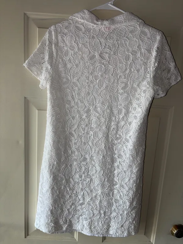 Lilly Pulitzer Nelle eyelet dress size 4 - Image 3