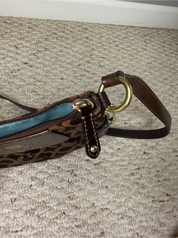 Y2K Coach Signature Op Art Madison Crossbody Bag in Brown Coach Monogram Purse - Image 11