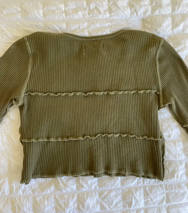 Top - Image 3