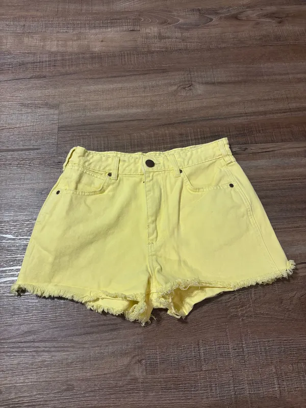 Yellow Wrangler Billabong Shorts - Image 3