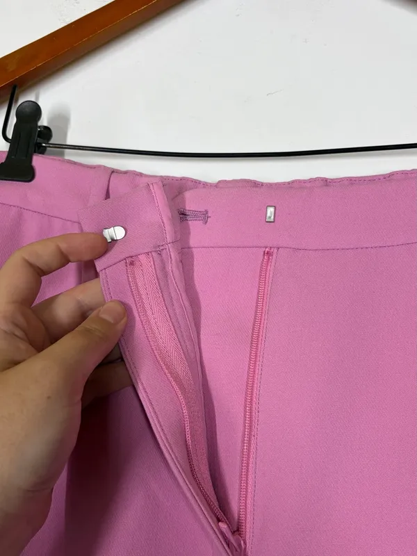 Abercrombie Bubblegum Pink Trouser Pant Size 33/16S SHORT - Image 4