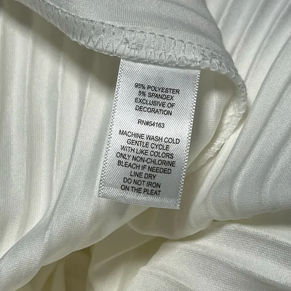 NWOT XL Marc New York Andrew Marc Women’s White Stretch Ribbed Pencil Skirt - Image 5