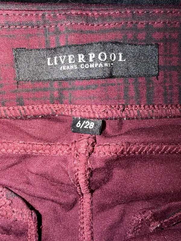Liverpool Reagan Printed Skinny Burgundy Plaid Pants Size 6/28 - Image 7