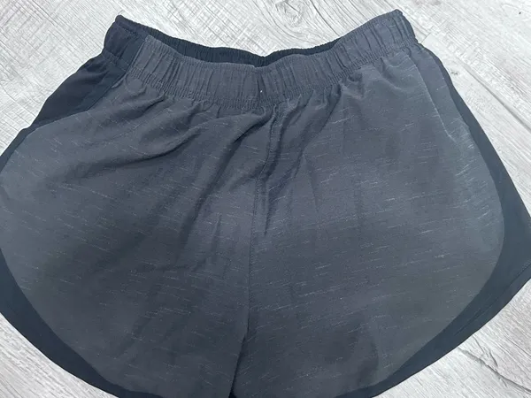 Dark gray and light gray Nike dry fit shorts - Image 3