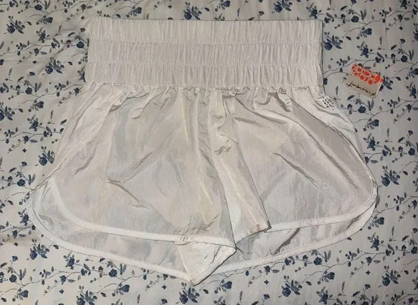 Free People Shorts - Image 4