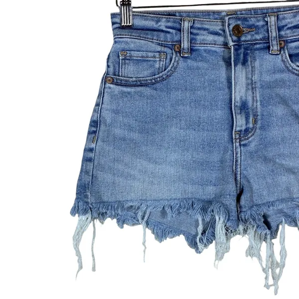 American Eagle Mom Jean Shorts Medium Wash Denim Boho Distressed Frayed Size 00 - Image 2