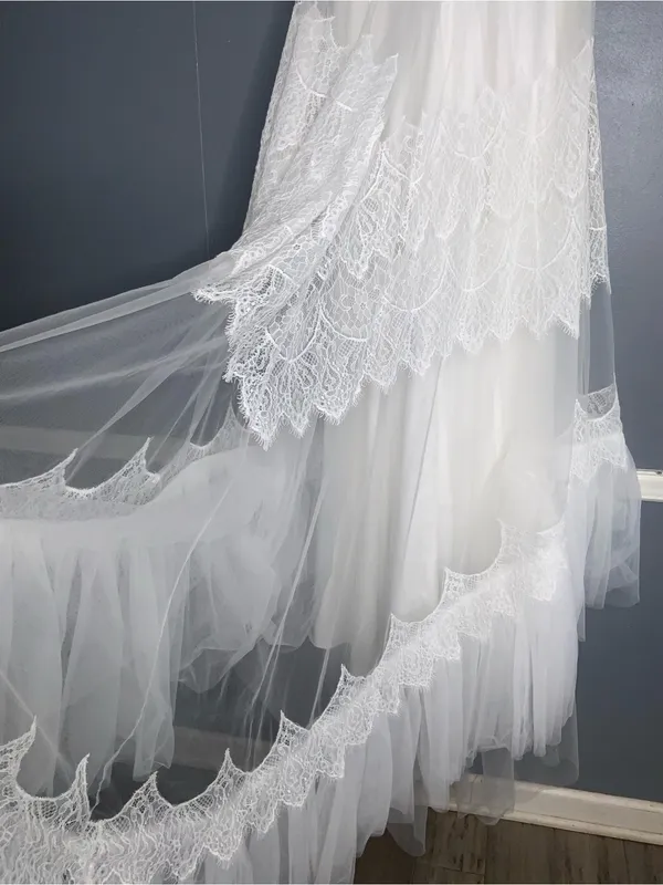 Sorayan Romantic White Lace Off-Shoulder Bridal Gown Medium - NWT - Image 8