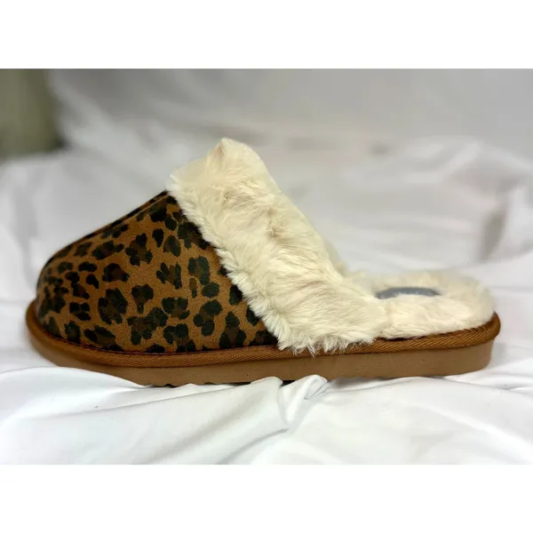 Volatile Microsuede with Faux Shearling Slipper Leopard Fluff 9 Brown - Image 14