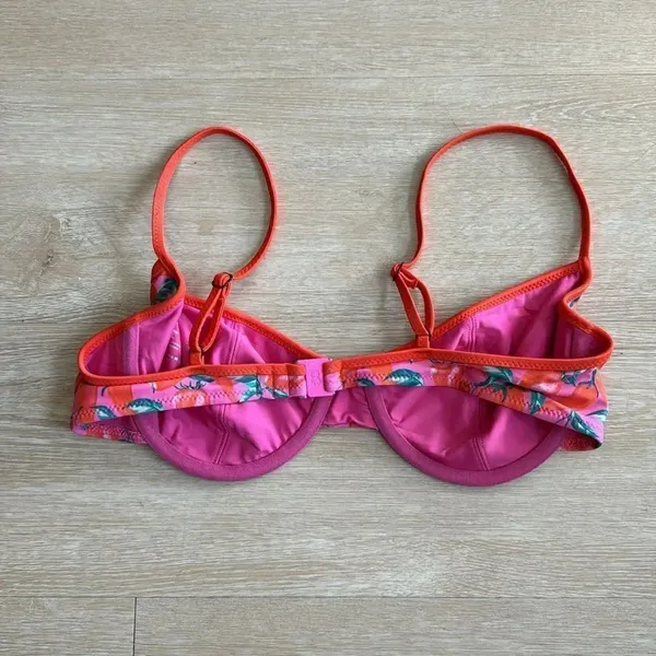 Blackbough Fiona Underwire Top Red and Pink Spicy Pepper Print Large - Image 5