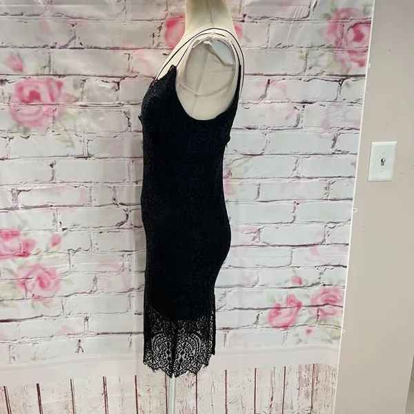Bardot Women's Sleeveless Laced Floral Scallop Strappy Black Midi Dress Size 4 - Image 10