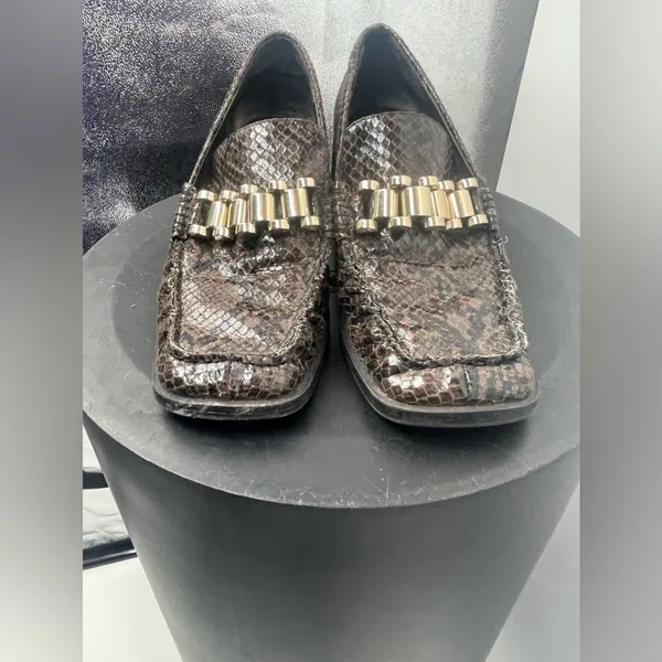 Zara‎ Brown snakeskin loafers size 6 - Image 2