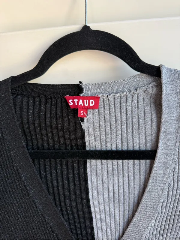 STAUD Two-Tone Ribbed V-Neck Cardigan - Black & Gray - Image 2