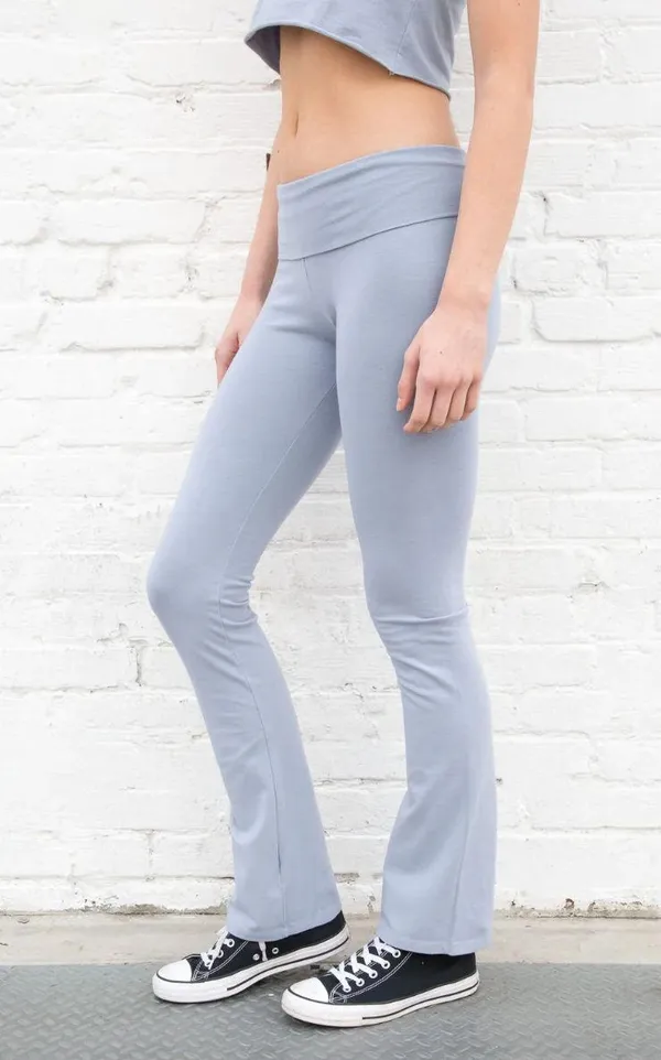 Brandy Melville Priscilla Light Blue Gray Slightly Flared Yoga Pants XS/S - Image 4