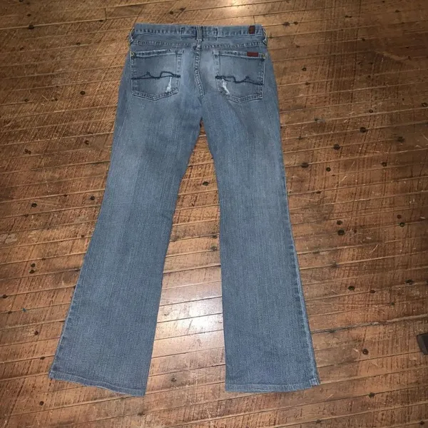 7 for All Mankind Great Wall of China distressed 27 jeans - Image 4