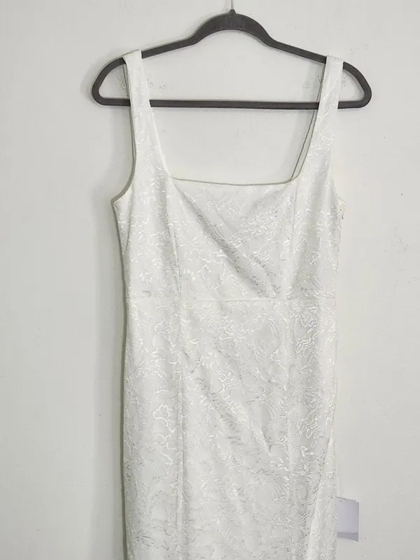 Lulus White Lace Sleeveless Wedding Dress NWT Sz Medium White Lace Wedding Gown - Image 4