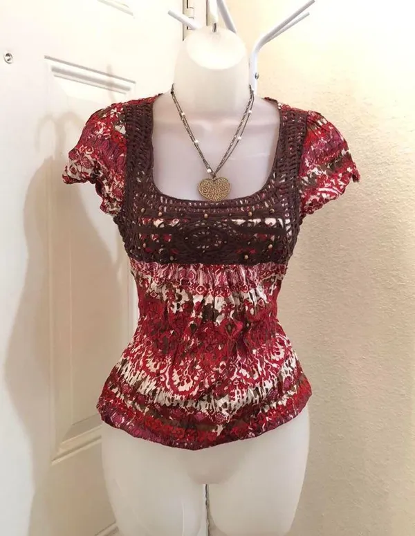 Maurice's Y2K Fairy Boho Grunge Granola Whimsical Red pink black blouse shirt top crotchet beaded square neckline short sleeve #whimsygoth #gothic - Image 2