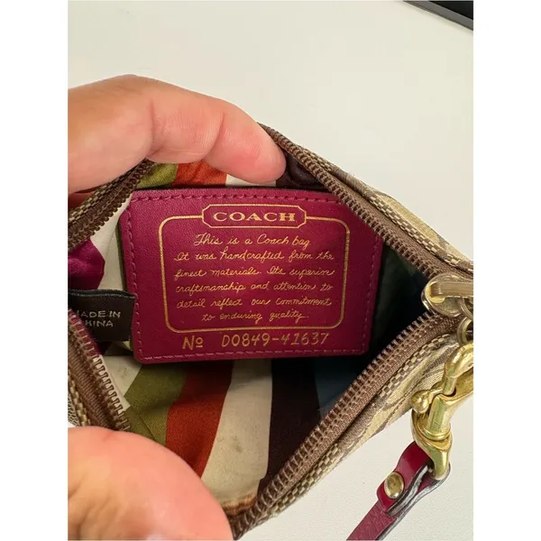Coach Signature Stripe Wristlet Khaki Jacquard with Raspberry Pink Leather Trim - Image 6