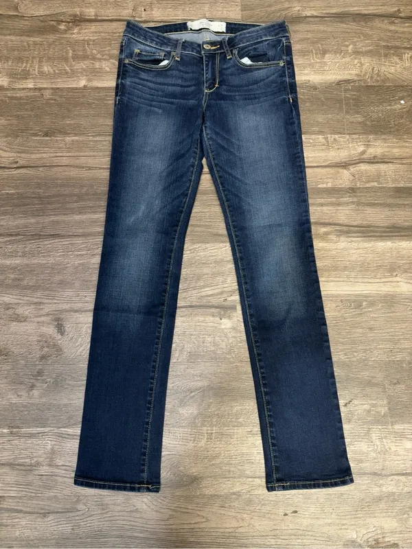 Abercrombie & Fitch Women’s Dark Wash Jeans Size 26x31 - Image 5