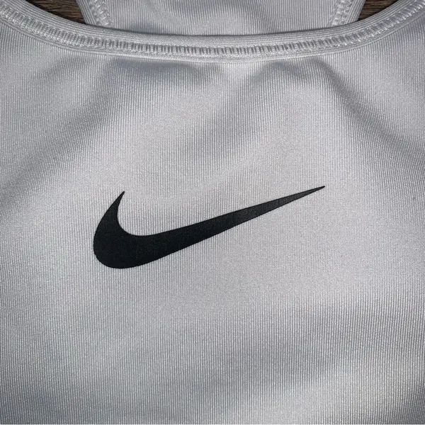 Nike Dri-Fit Sports White Bra Size Medium - Image 2
