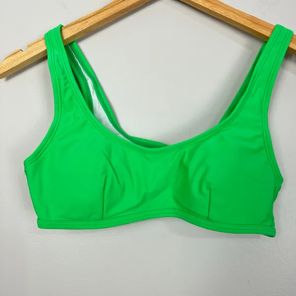 Halara Women's Bikini Bathing Suit Top Neon Green Sporty Size XS Cruise Vacation - Image 4