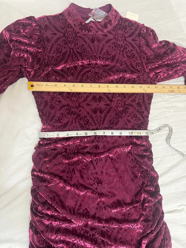 NWT VICI Salem Ruched Velvet Mini Dress Purple Burgundy size S - Image 8
