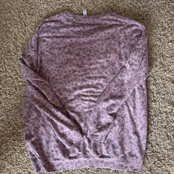 Athleta Studio To Street Print Sweatshirt Women’s Sz Large In Flora Mauve - Image 4