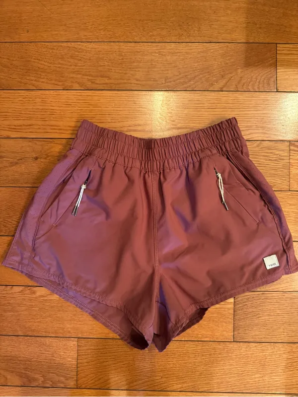 Vuori Dash Running Shorts Rust Size XXS NWOT - Image 2