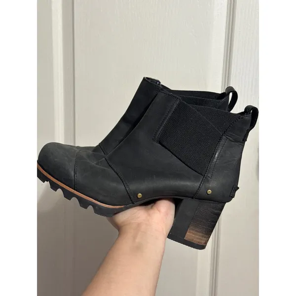 Sorel Addington Chelsea Leather Boots Block Heel Minimalist Gorp Waterproof - Image 4