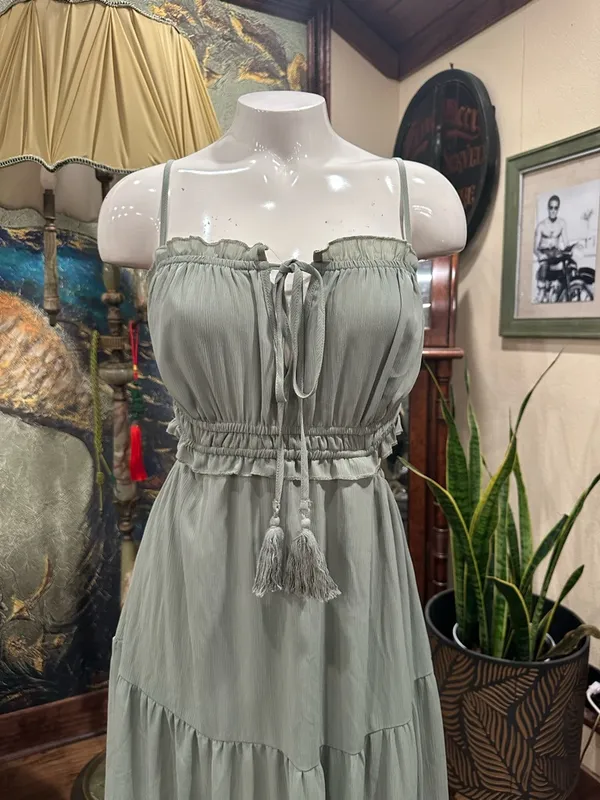 Boho Resortwear Sage Green Tiered Maxi Dress Cutout Waist Tassel Detail M - Image 5