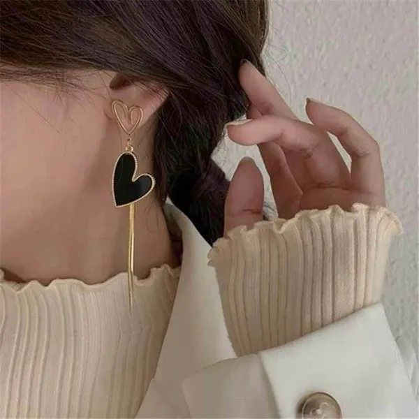 Women's Asymmetrical Love Heart Dangle Drop Earrings - Image 4