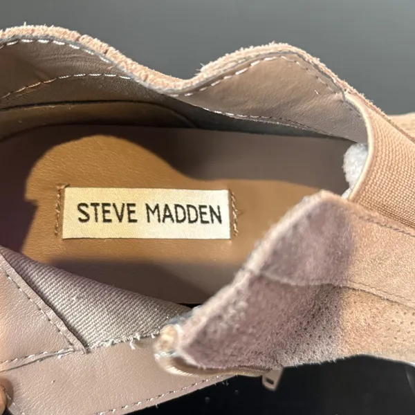 Steve Madden Wedge Sneakers Womens 7 Taupe Perforated Leather Zip High Top - Image 6