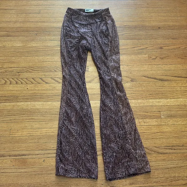Mistress rocks flare pants - Image 2