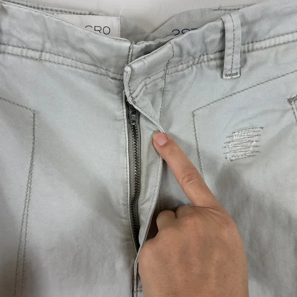 Pilcro Hyphen Patchwork Distressed Barrel‎ Chino Pants in Muted Khaki Sz 28 Tall - Image 6