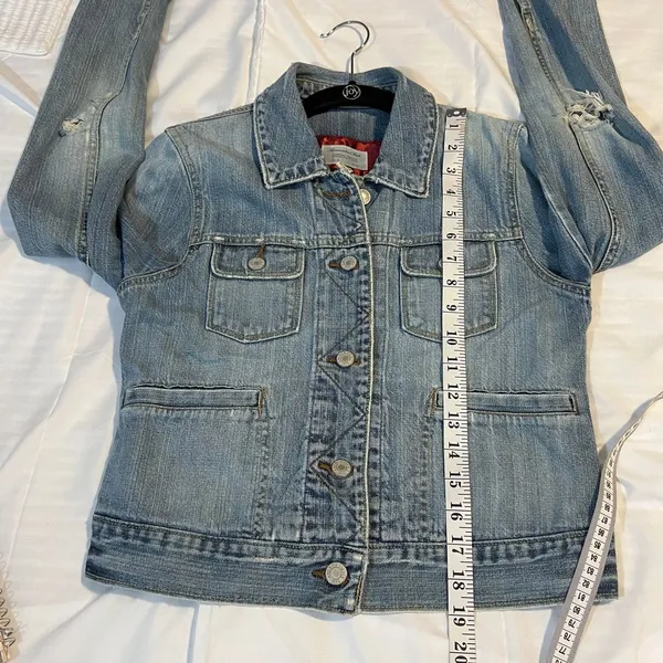 Abercrombie & Fitch Light‎ Wash Denim Jacket Distressed Classic Button Front M - Image 6