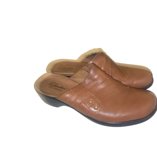 Clark’s Bendables Brown Leather Clog Slip on Mule Shoe comfortable size 5.5 - Image 2