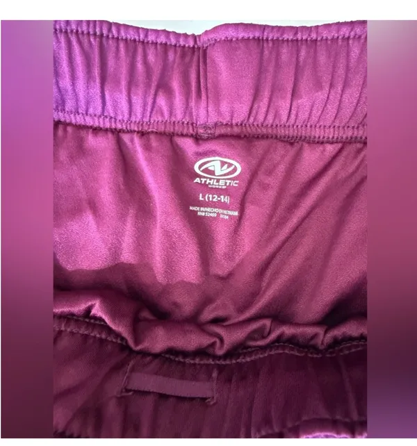 Women’s Shorts L Purple Size L - Image 3