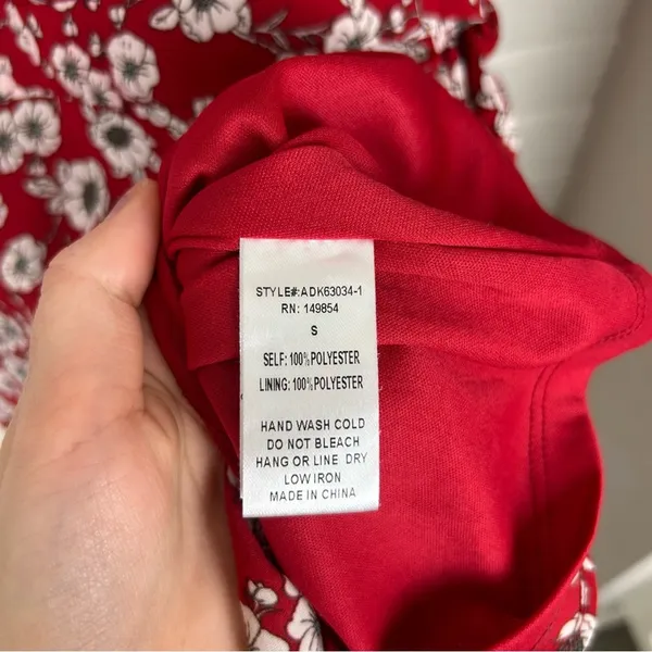 Sadie & Sage Red White Floral Pattern Wrap Style Dress Size S - Image 13
