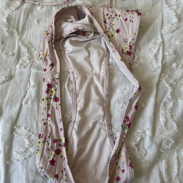 Garage Pink Floral Bikini Set with Green Accents - Image 5