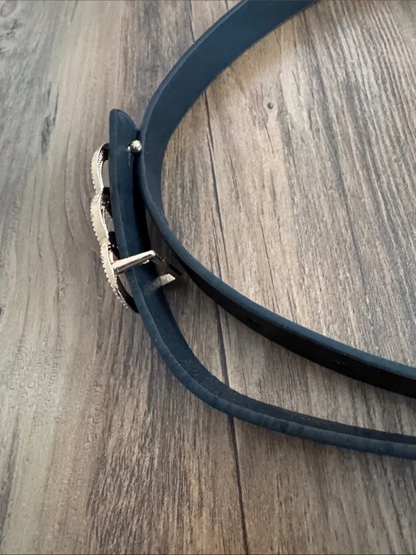 Black Women's Belt with Gold Triple-Ring Buckle - Image 3