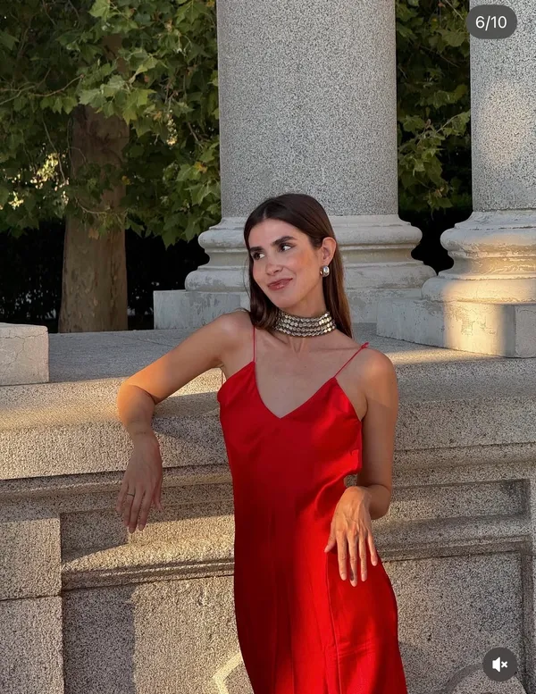 Zara nwt red maxi dress fitted bodycon satin effect party evening holiday gown - Image 3