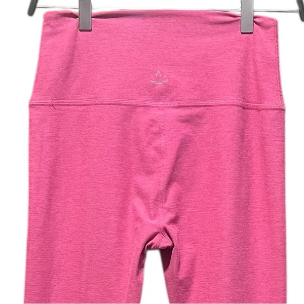 Beyond Yoga Caught In The‎ Midi High Waisted Legging Pink Punch Heather Size L - Image 7
