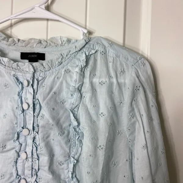 EUC J.Crew women’s pale light‎ blue embroidered ruffle long sleeve blouse small - Image 2