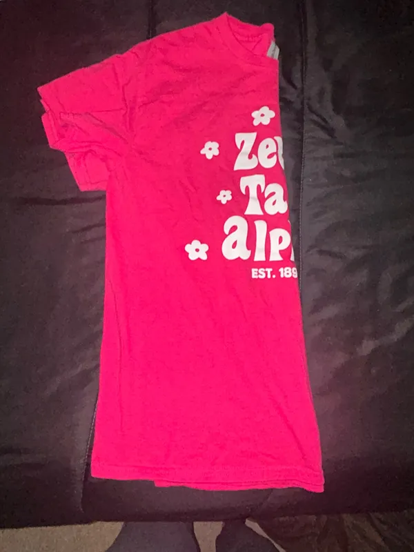 Gildan Pink Zeta Tau Alpha T-Shirt - Image 3