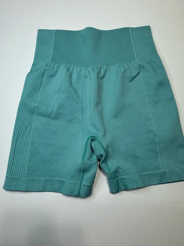 Gymshark Ultra Seamless Athletic Short in Teal Size Medium - Image 2