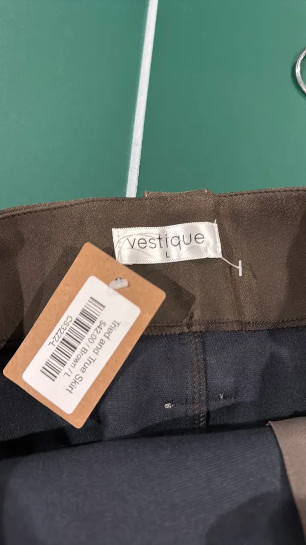 Vestique Skirt - Image 2