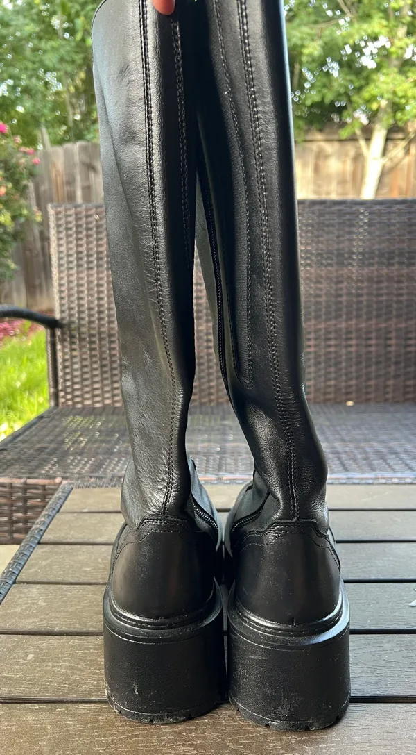 Roc Boots Australia Size 7 - Image 5