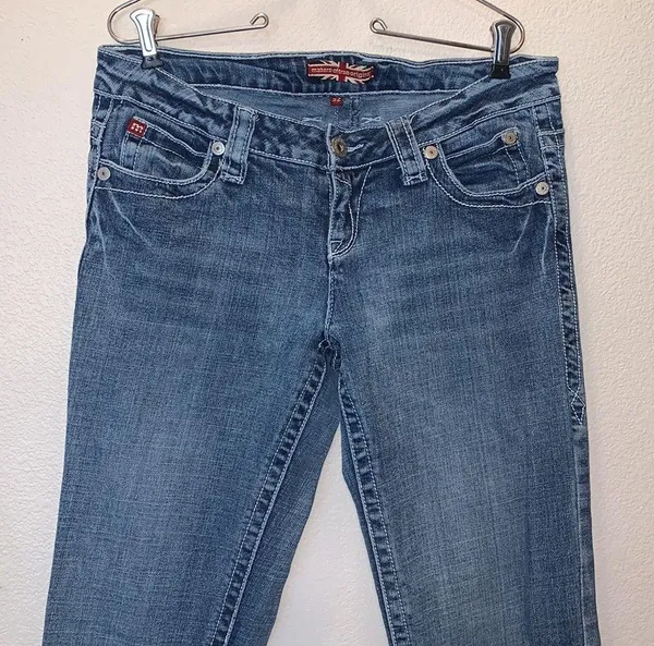 Makers of True Originals blue low rise bootcut jeans - Image 2