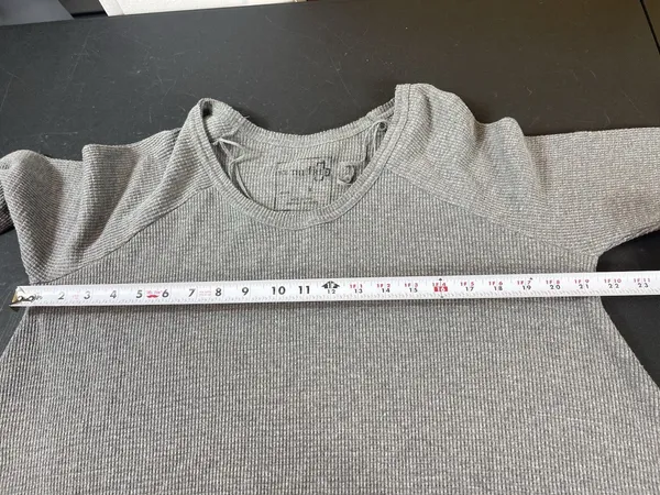 Free People We The Free Waffle Knit Thermal Top Womens L Gray Oversized Slouchy - Image 9