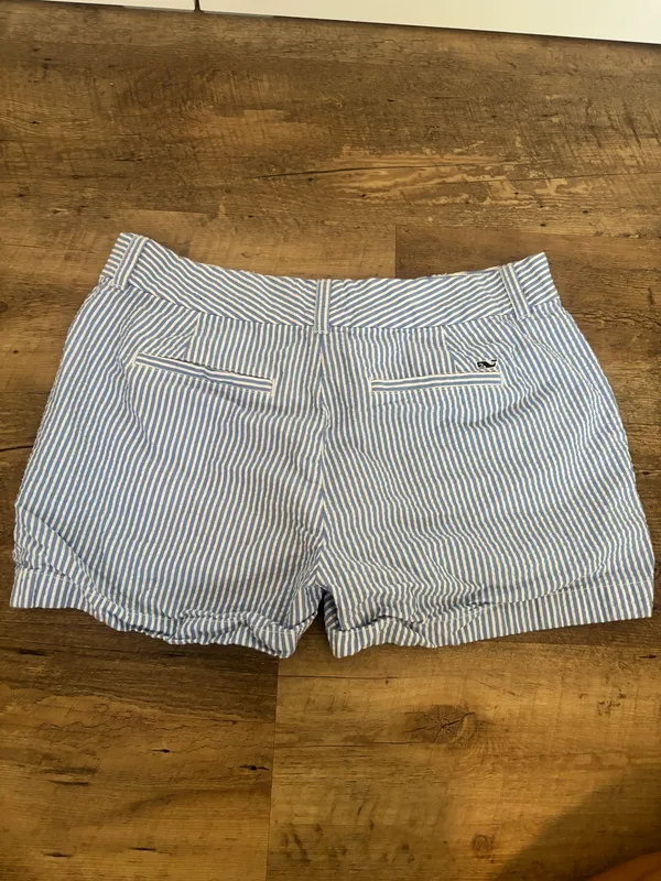Vineyard Vines Shorts Women’s - Image 2