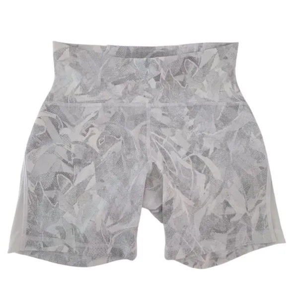 NWOT Size 8 Lululemon Train Times Short 6" Inseam Jasmine White Multi / White - Image 4